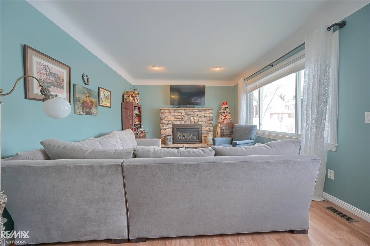 1811 Morley Avenue Rochester, MI 48307 - Photo 15 of 41 50063276-14.JPG
