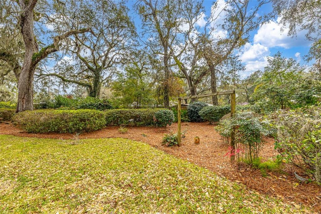 217 Five Pounds Road St. Simons Island, GA 31522 - Photo 31 of 41