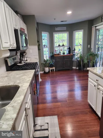 $340,000 | 132 Mowat Circle, Hamilton, NJ 08690