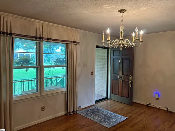$275,000 | 101 Sumter Street, Clinton, SC 29325