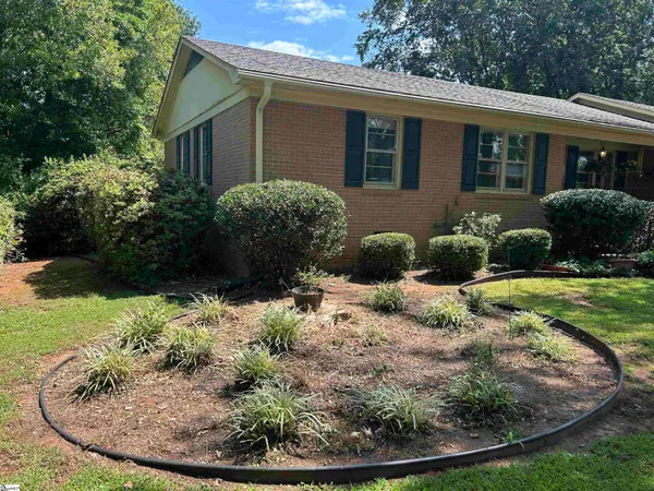 $275,000 | 101 Sumter Street, Clinton, SC 29325