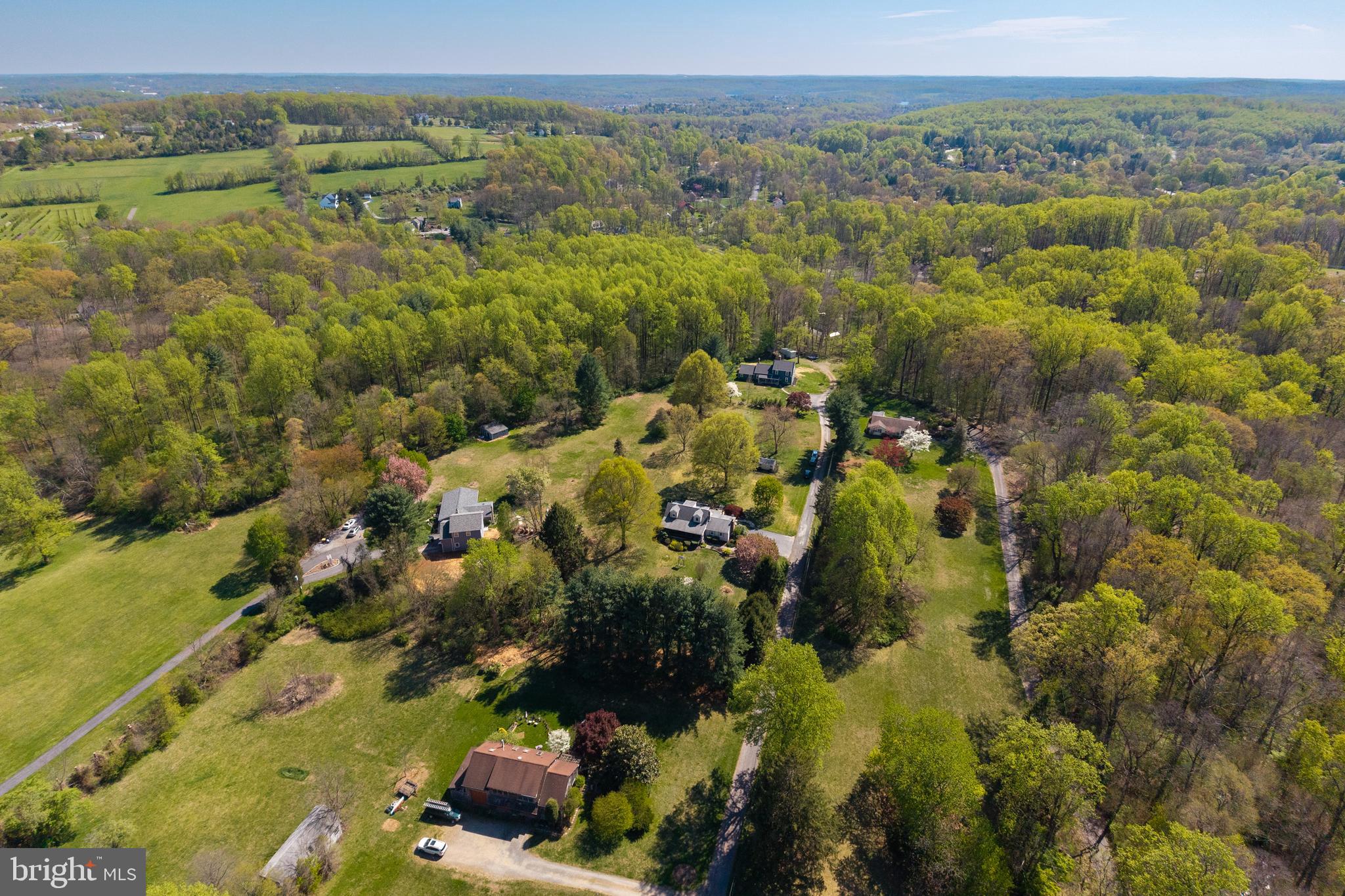 3076 Conestoga Road Glenmoore, PA 19343 - Photo 27 of 31 an aerial view of a houses with a yard