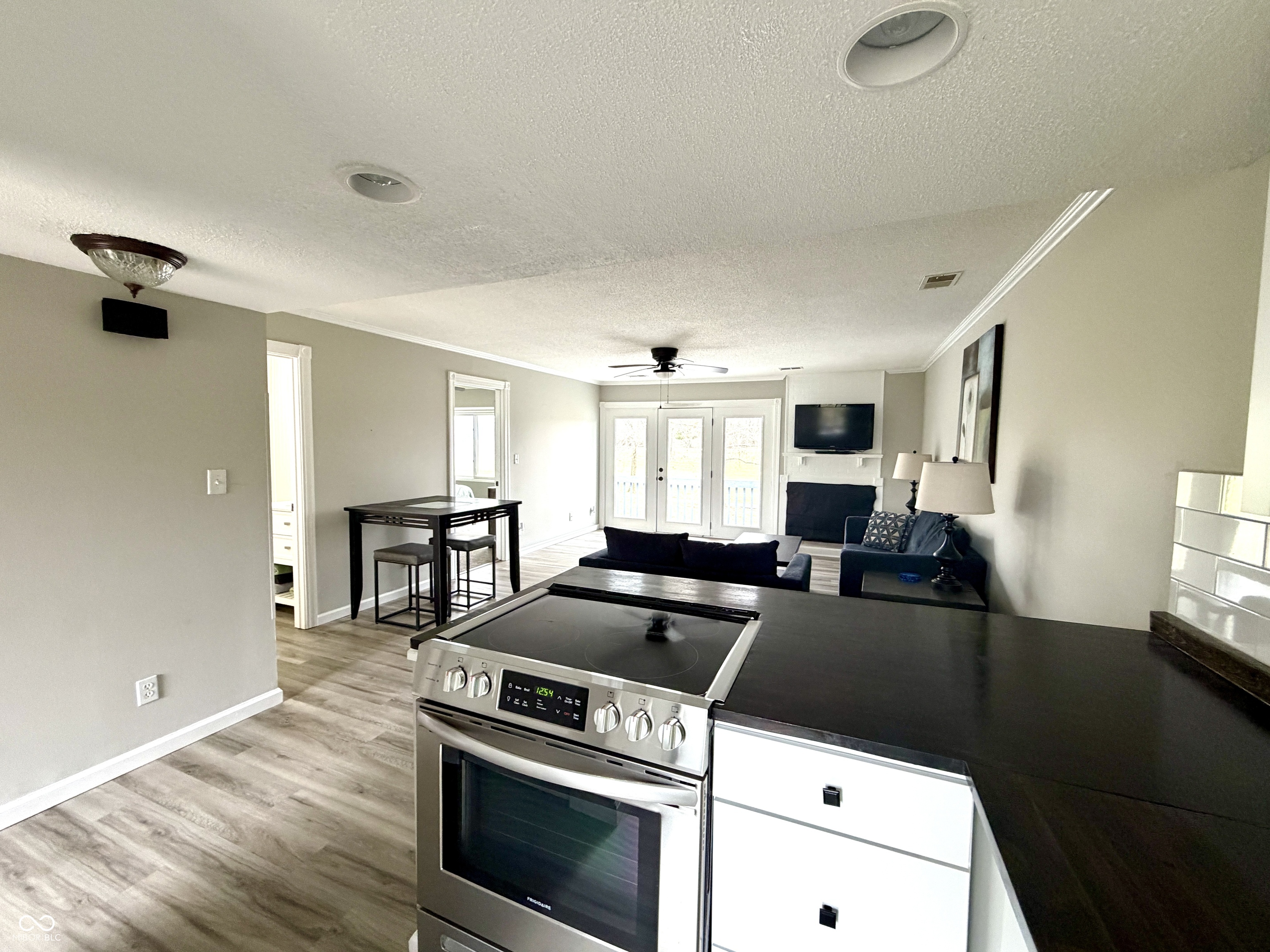 9021 South Pointe Ridge Lane, Unit 11 Bloomington, IN 47401 - Photo 4 of 15