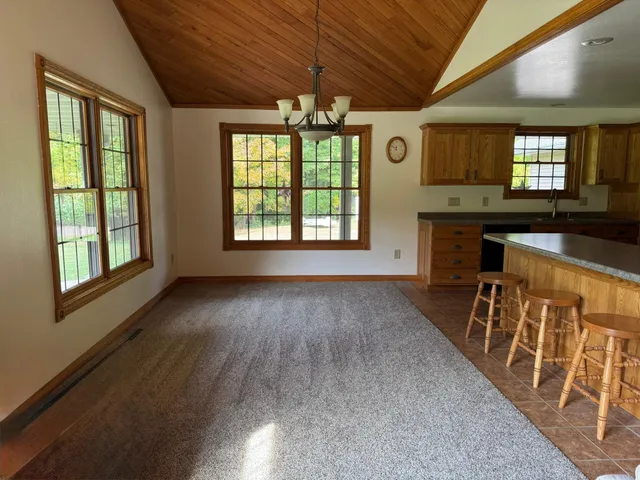 $750,000 | 1449 3 1/2 Avenue, Dallas, WI 54733