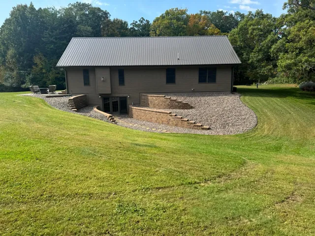 $750,000 | 1449 3 1/2 Avenue, Dallas, WI 54733