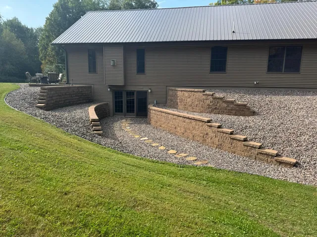 $750,000 | 1449 3 1/2 Avenue, Dallas, WI 54733