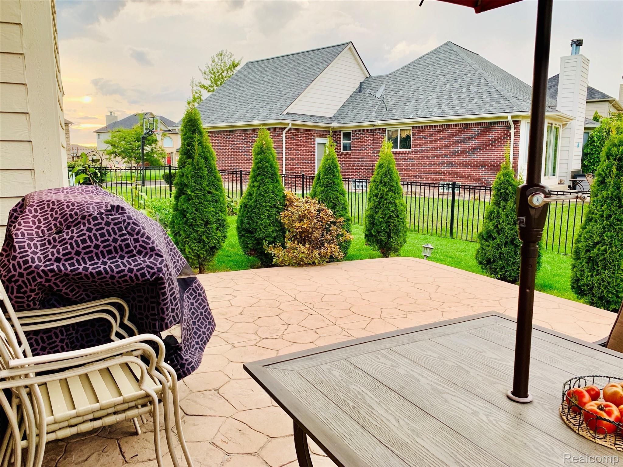 51432 Rivard Road New Baltimore, MI 48047 - Photo 47 of 57 IMG_9416.JPG