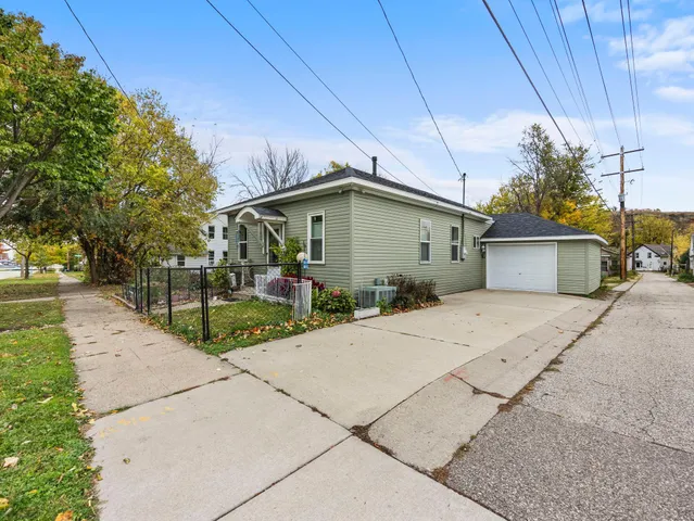 $159,900 | 613 Potter Street, Red Wing, MN 55066