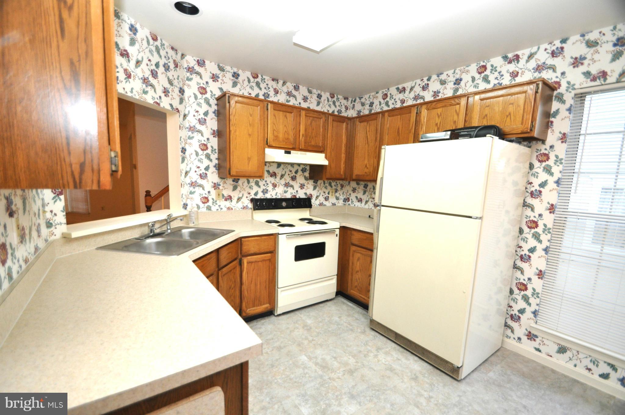 213 Gentlebrook Road Owings Mills, MD 21117 - Photo 14 of 29 Kitchen