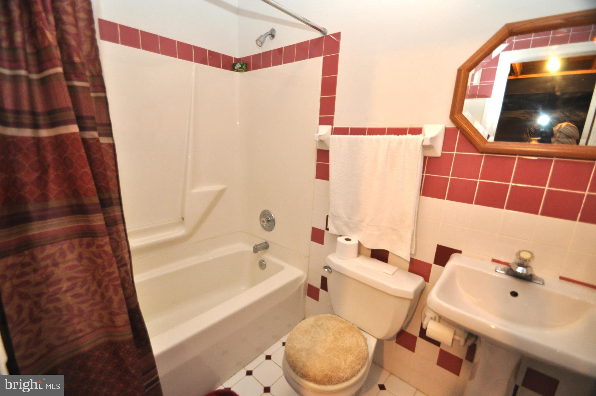 213 Gentlebrook Road Owings Mills, MD 21117 - Photo 24 of 29 Bath