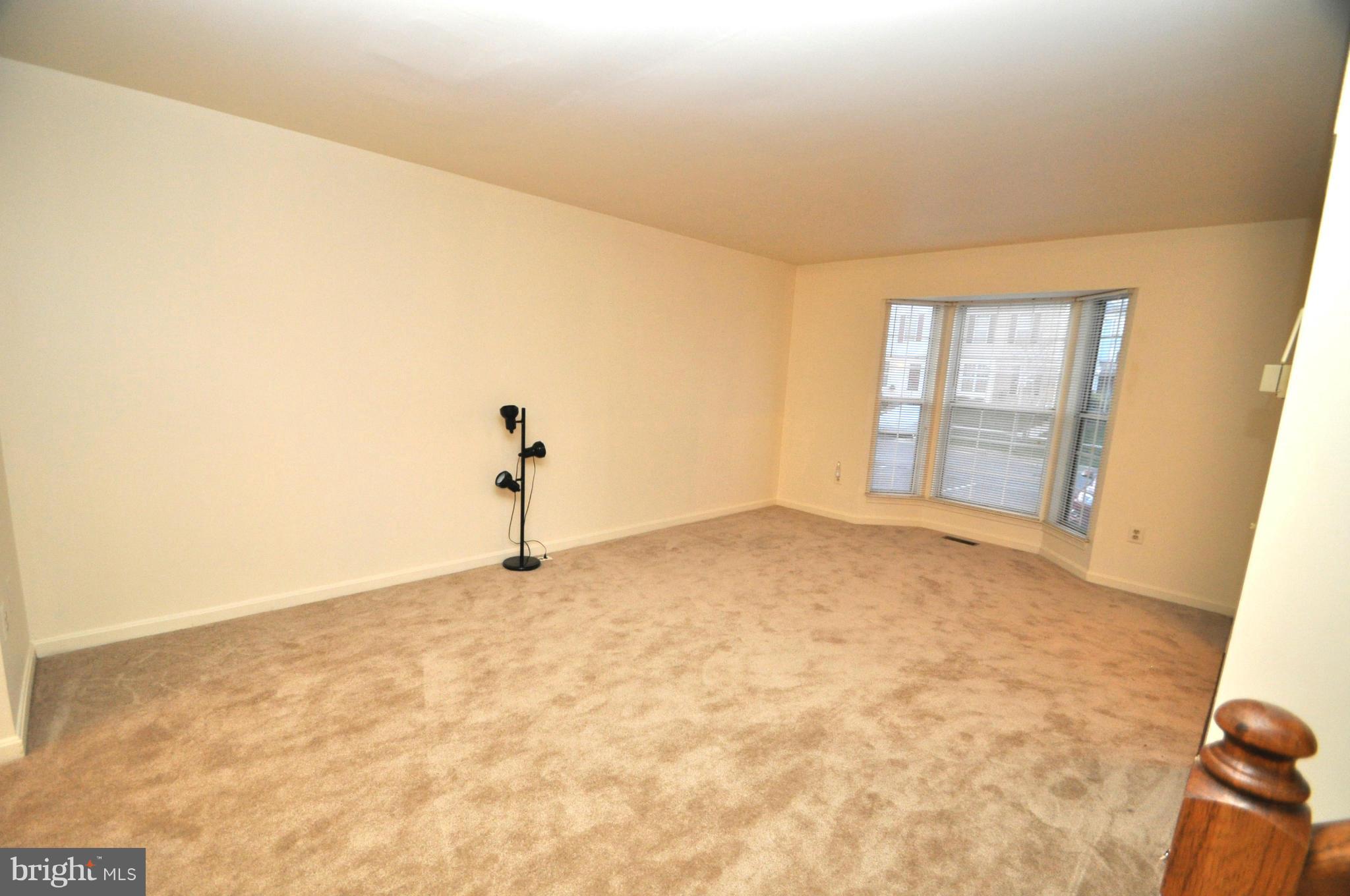 213 Gentlebrook Road Owings Mills, MD 21117 - Photo 7 of 29 Living Room