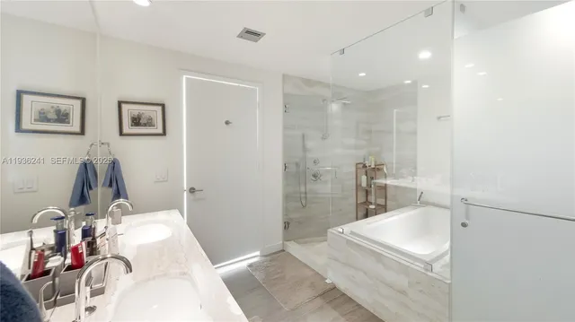 $5,500 | 2900 Northeast 7th Avenue, Unit 1604, Miami, FL 33137