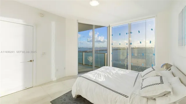 $5,500 | 2900 Northeast 7th Avenue, Unit 1604, Miami, FL 33137