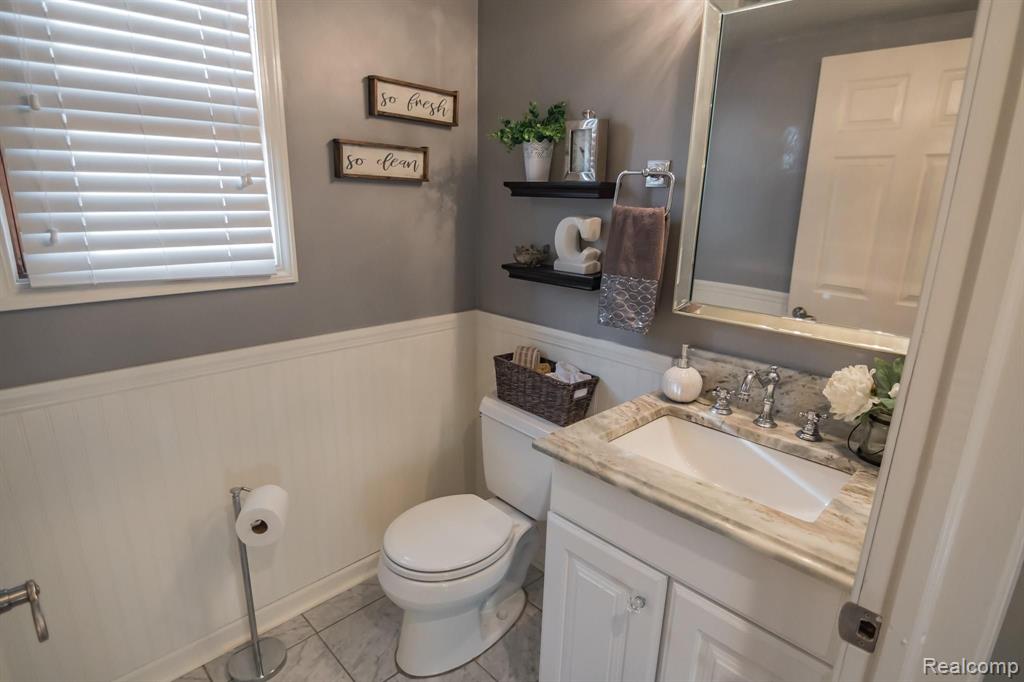 3576 Samuel Avenue Rochester Hills, MI 48309 - Photo 13 of 31