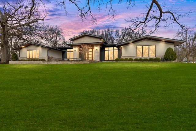 $1,795,000 | 4-n637 Pheasant Run Drive, St. Charles, IL 60175