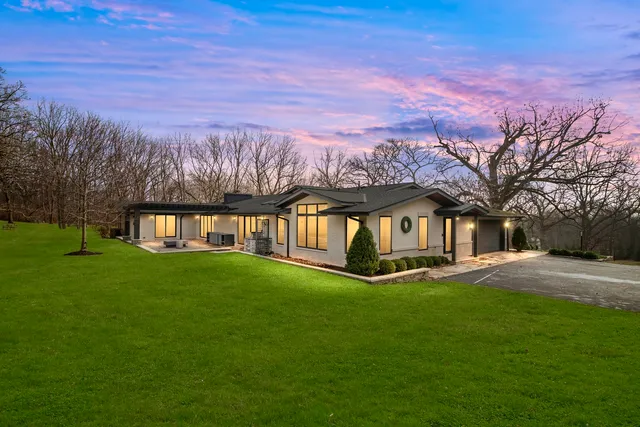 $1,795,000 | 4-n637 Pheasant Run Drive, St. Charles, IL 60175