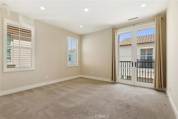 $6,200 | 131 Halworth, Irvine, CA 92618