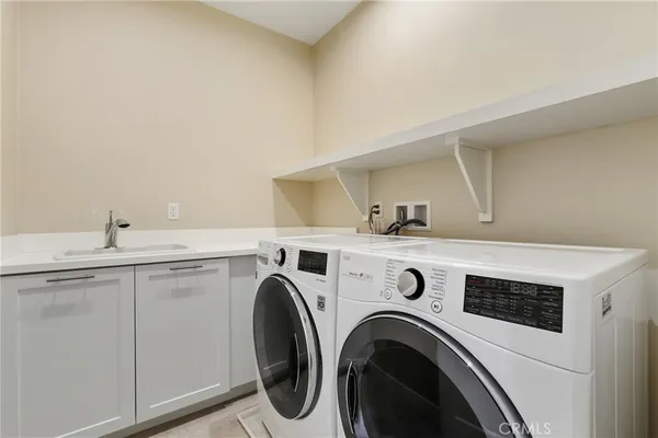 $6,200 | 131 Halworth, Irvine, CA 92618