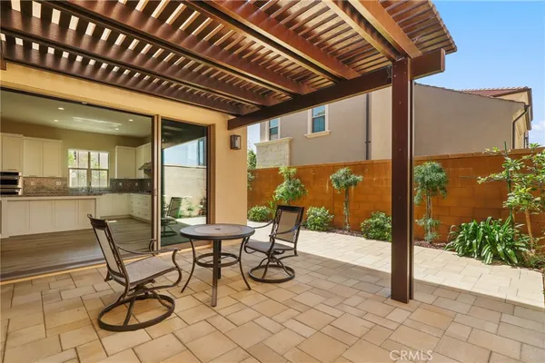 $6,200 | 131 Halworth, Irvine, CA 92618