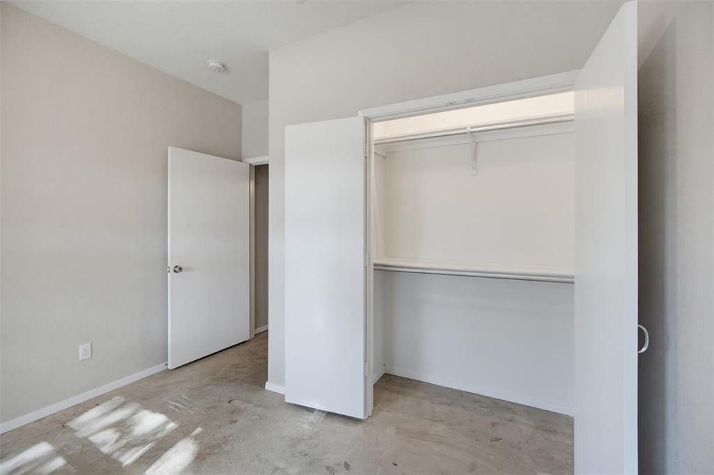 103 Del Rio Avenue, Unit B Benbrook, TX 76126 - Photo 26 of 31