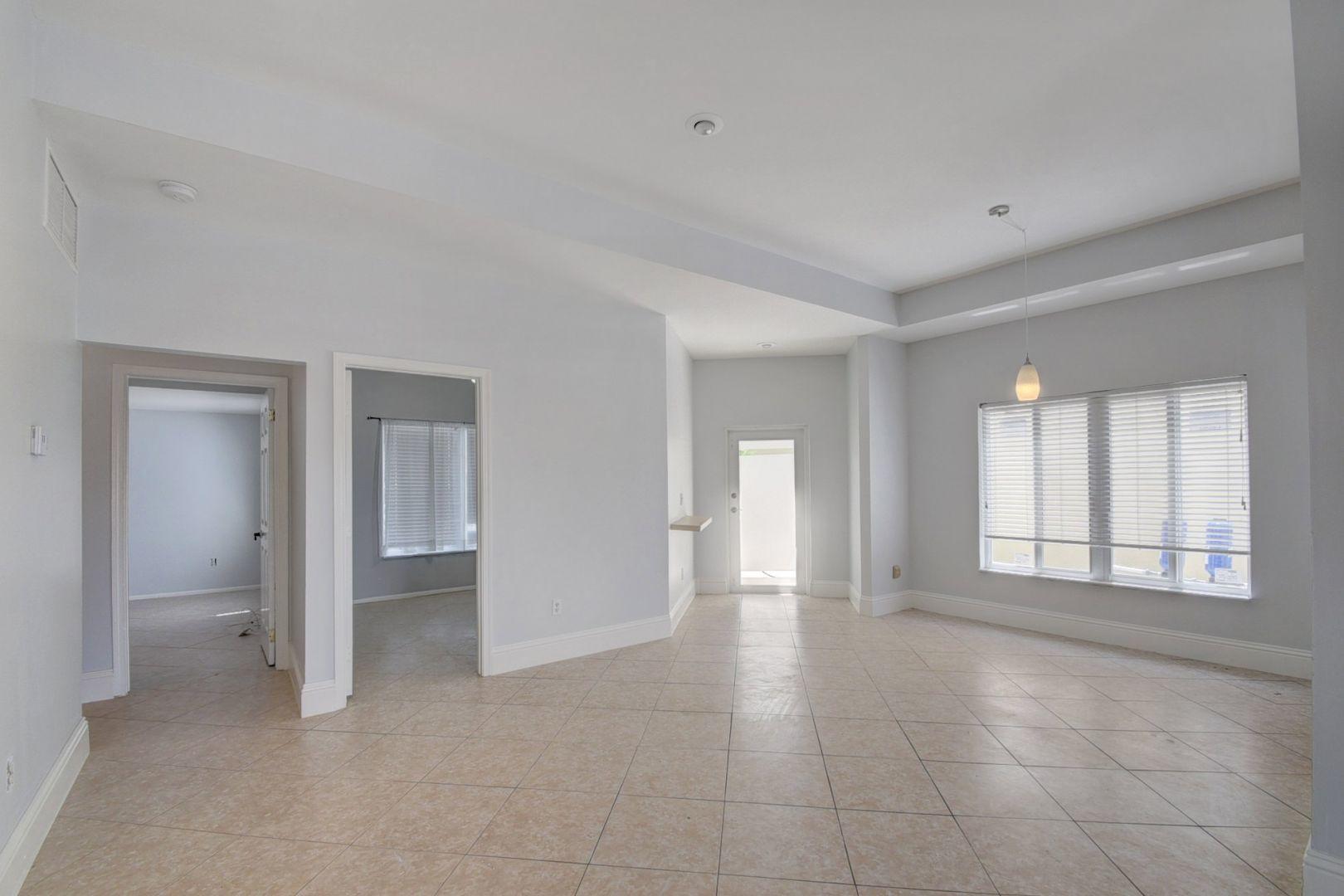 8519 Dynasty Drive Boca Raton, FL 33433 - Photo 14 of 46 19_dsc_7604_5_6_7_8