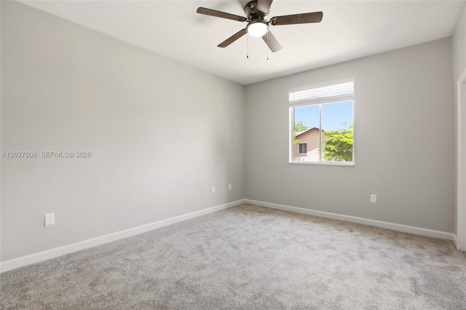 22946 Southwest 112th Place Miami, FL 33170 - Photo 29 of 40