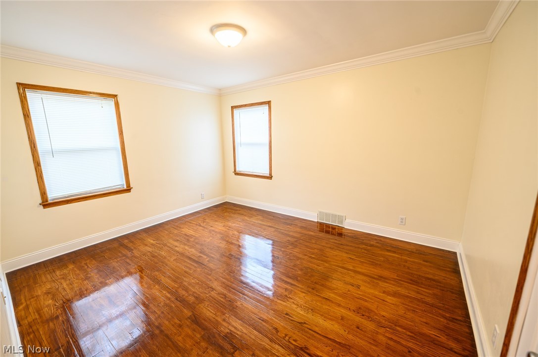 4972 South Sedgewick Road Cleveland, OH 44124 - Photo 13 of 34 Gallery Image 13