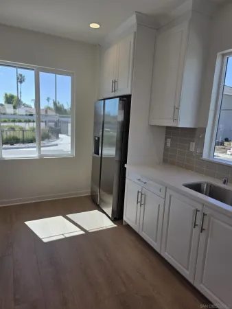 $949,990 | 724 Kingbird Loop, Oceanside, CA 92058
