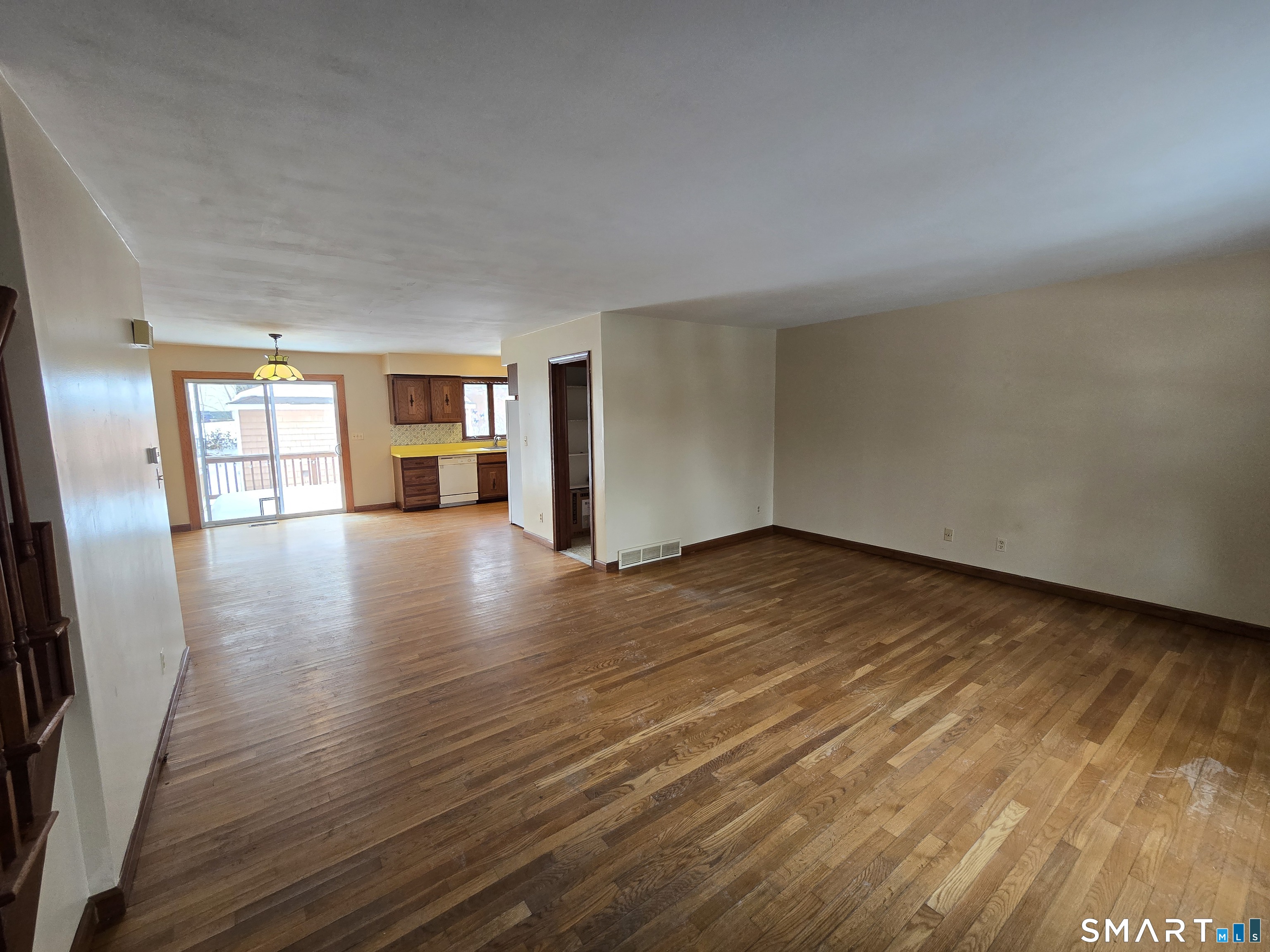 7 Bryson Avenue Seymour, CT 06483 - Photo 6 of 11