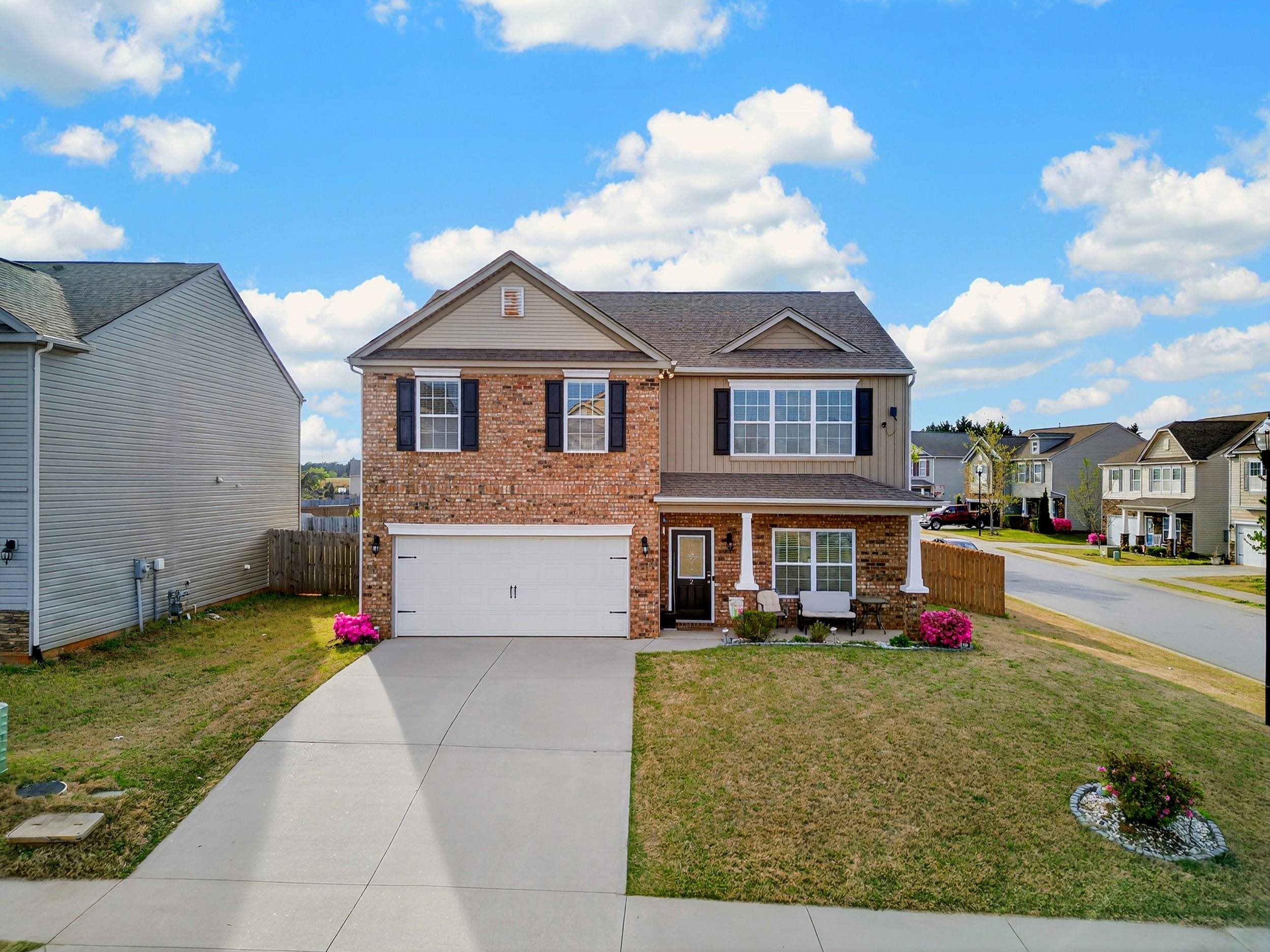 2 Spyglen Way Greer, SC 29651 - Photo 2 of 39