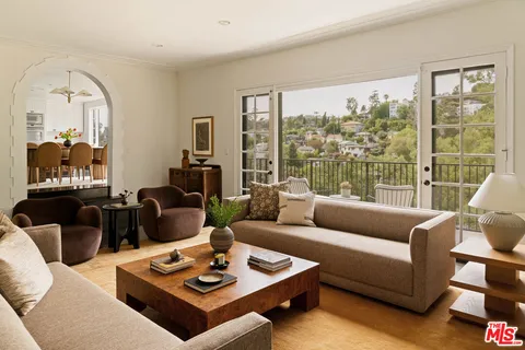 $2,699,000 | 2293 Bronson Hill Drive, Los Angeles, CA 90068