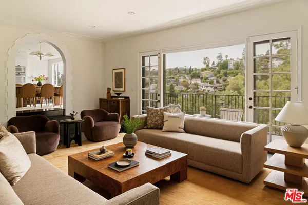 $2,699,000 | 2293 Bronson Hill Drive, Los Angeles, CA 90068