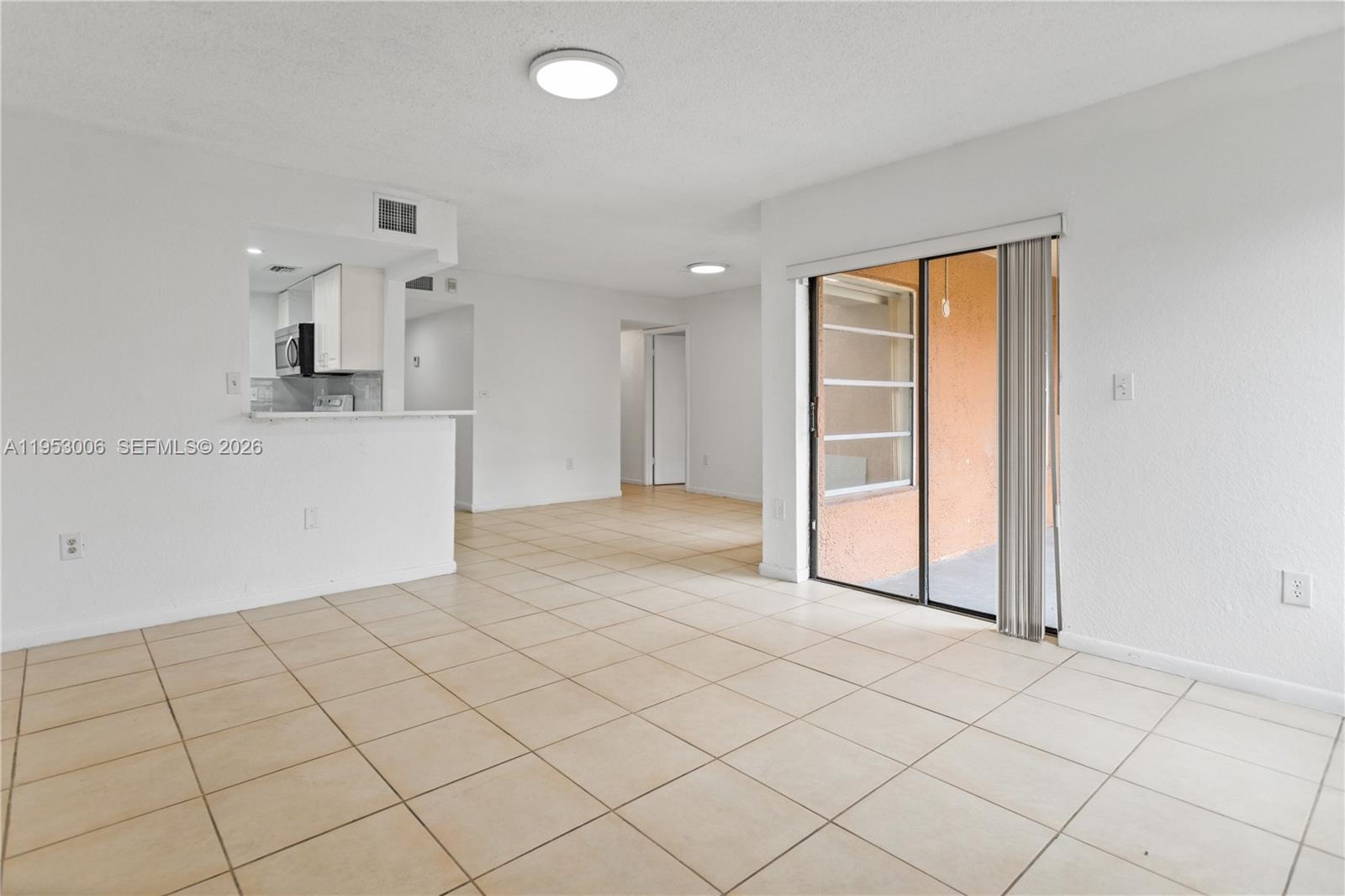 17500 Northwest 68th Avenue, Unit D1004 Hialeah, FL 33015 - Photo 11 of 40