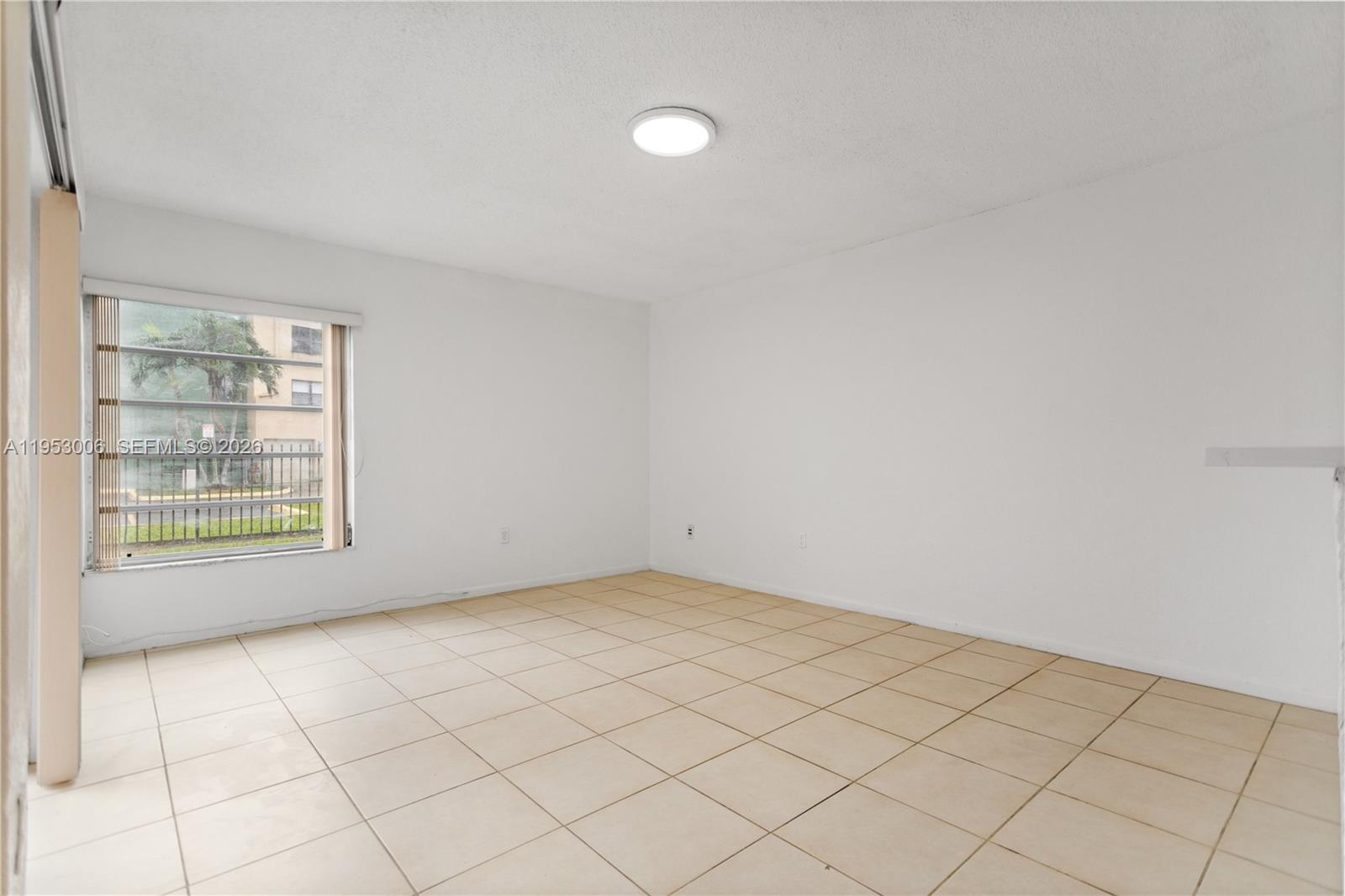 17500 Northwest 68th Avenue, Unit D1004 Hialeah, FL 33015 - Photo 13 of 40