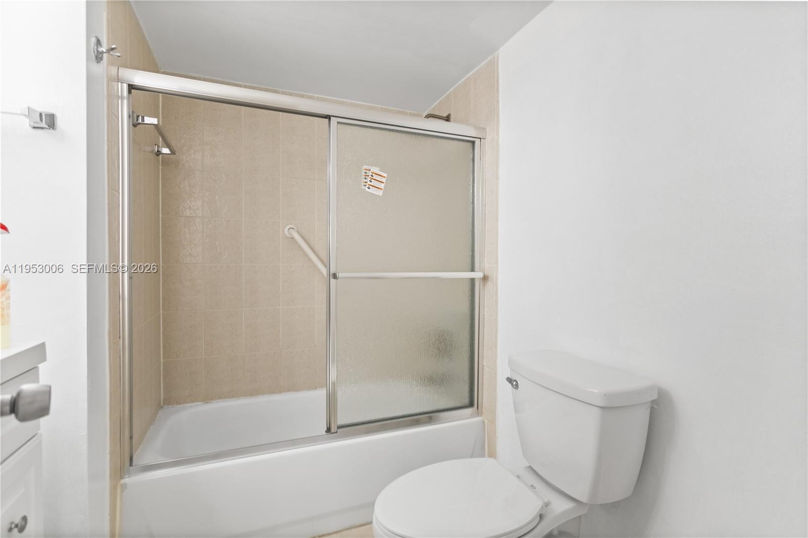 17500 Northwest 68th Avenue, Unit D1004 Hialeah, FL 33015 - Photo 20 of 40