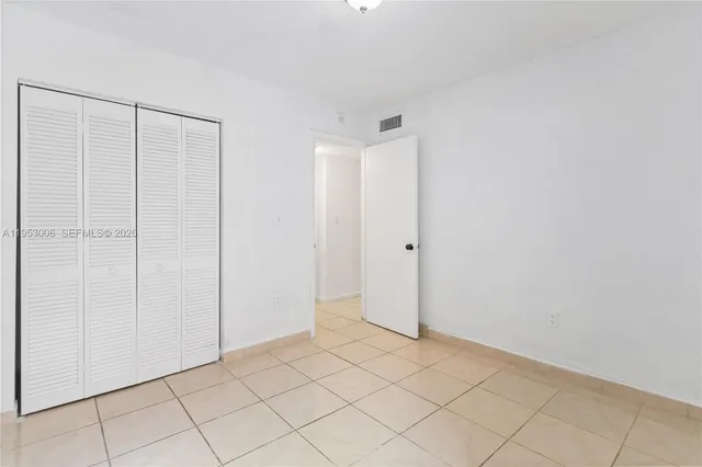 $2,750 | 17500 Northwest 68th Avenue, Unit D1004, Hialeah, FL 33015