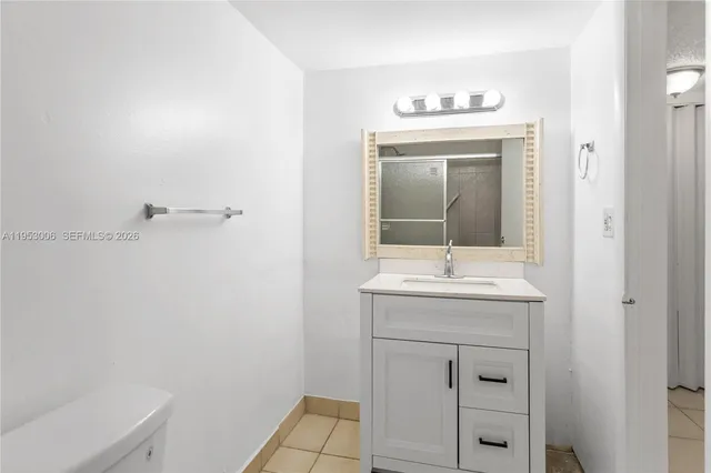 $2,750 | 17500 Northwest 68th Avenue, Unit D1004, Hialeah, FL 33015