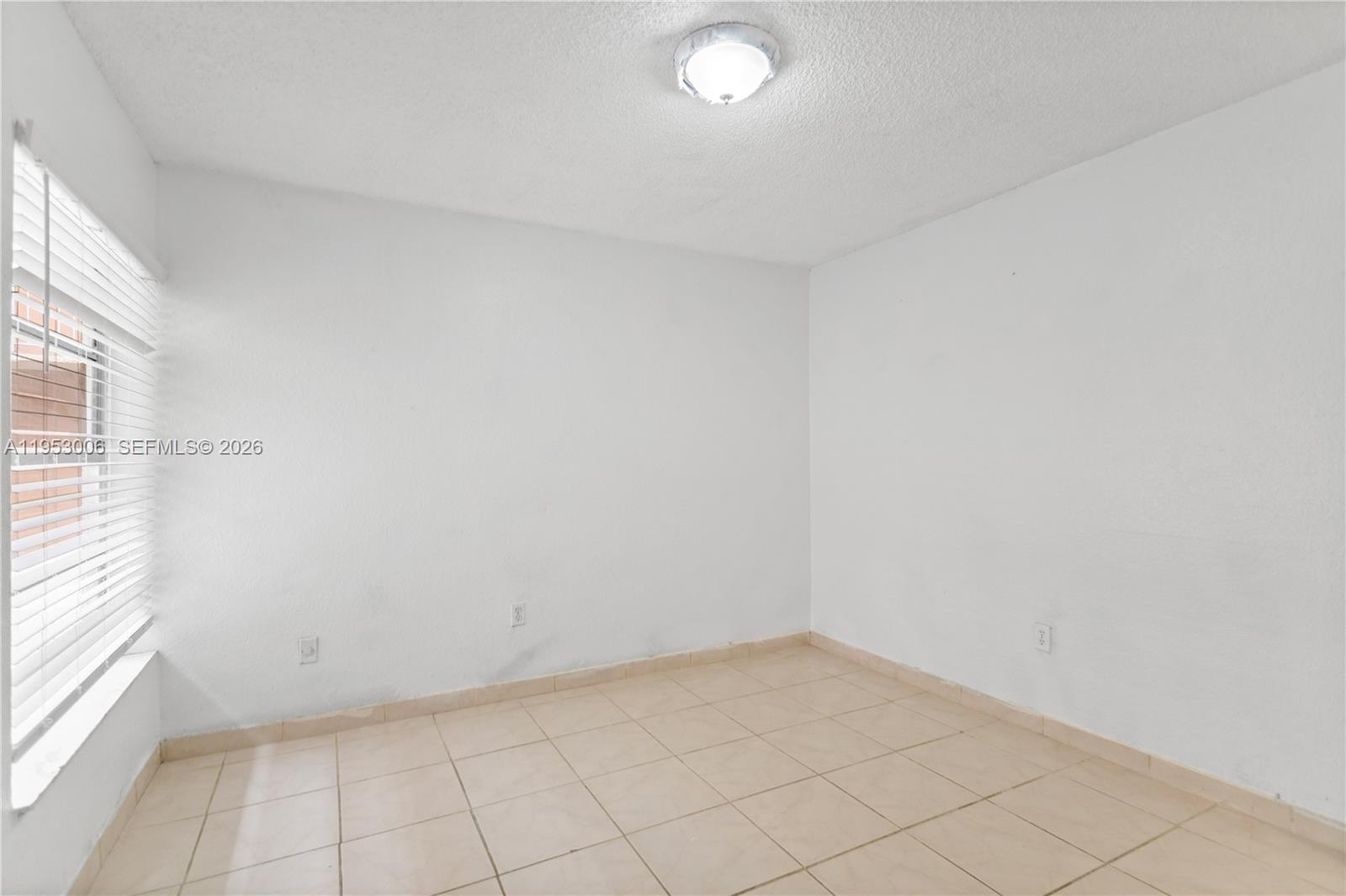 17500 Northwest 68th Avenue, Unit D1004 Hialeah, FL 33015 - Photo 31 of 40