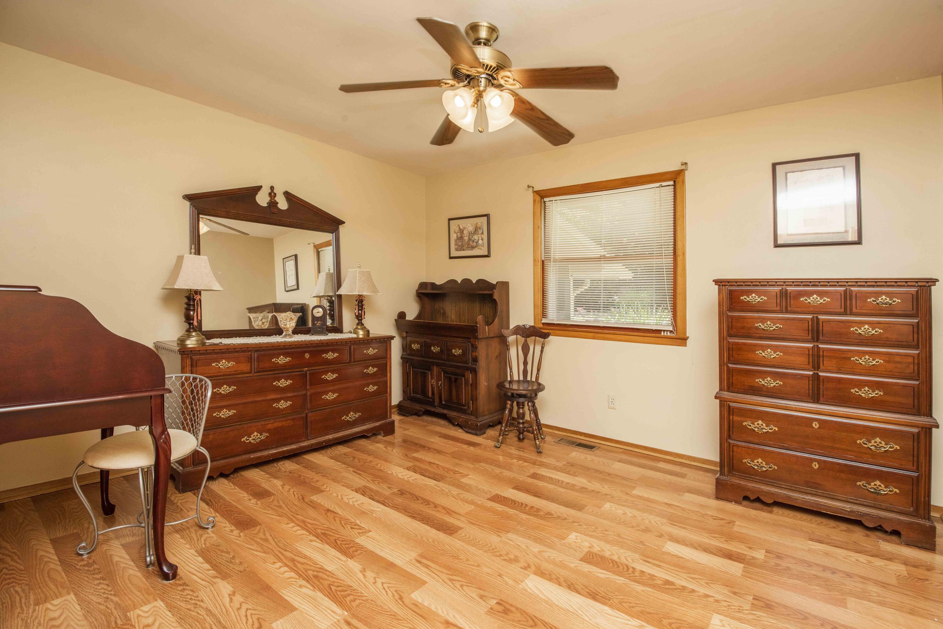 4441 Deerfield Road Knoxville, TN 37921 - Photo 28 of 40 third bed 3_1