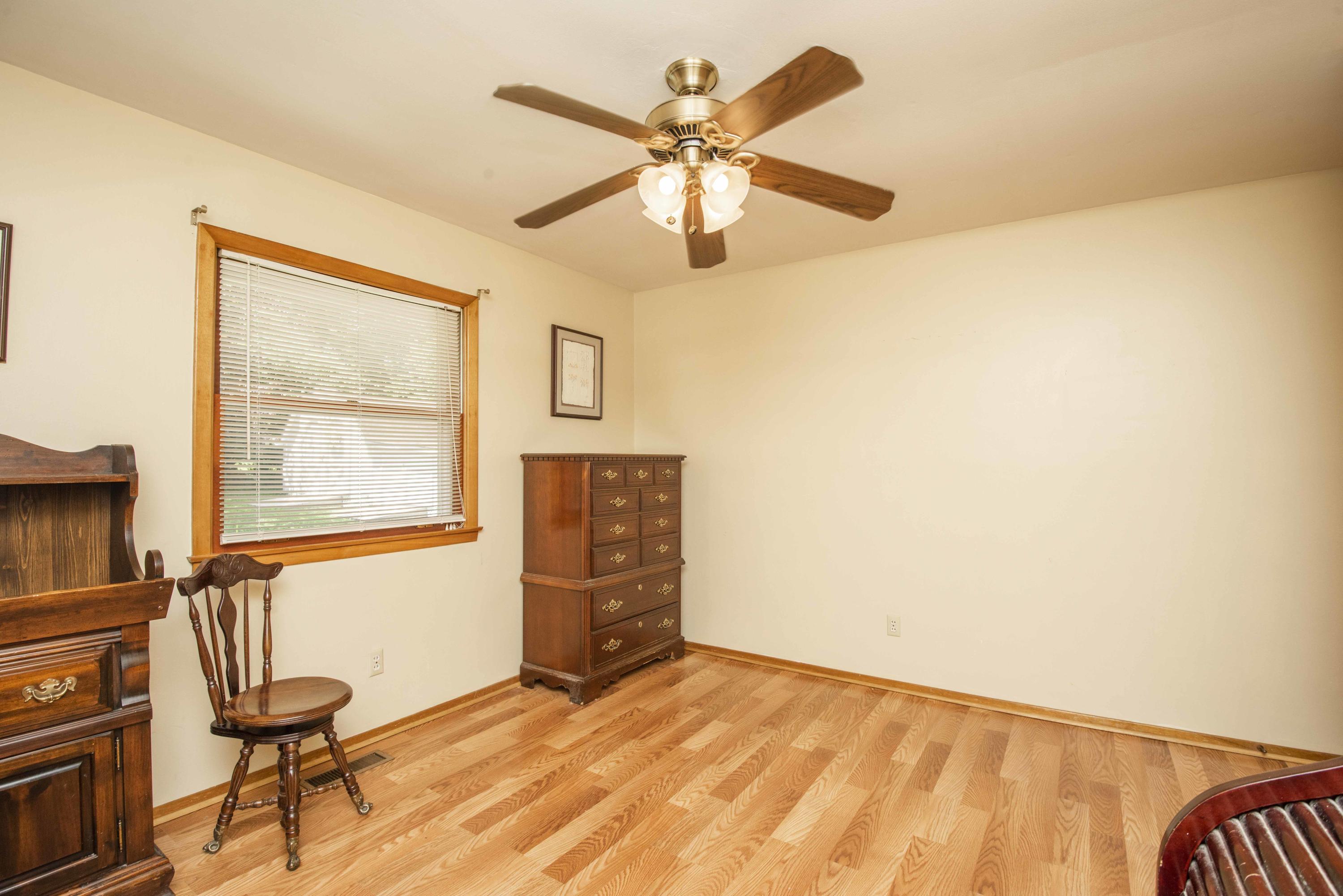 4441 Deerfield Road Knoxville, TN 37921 - Photo 30 of 40 third bed_1