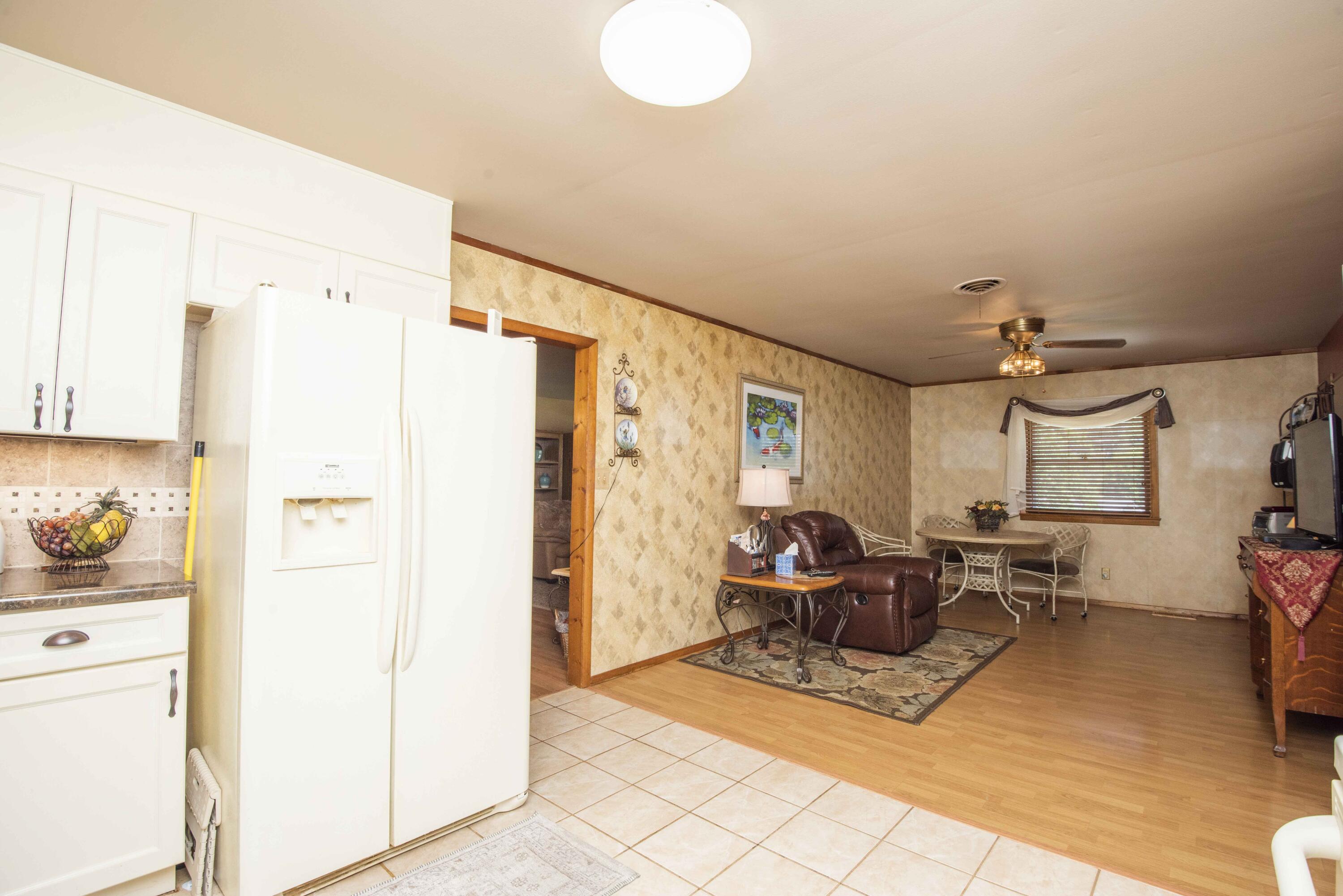 4441 Deerfield Road Knoxville, TN 37921 - Photo 8 of 40 kitchen 1_1