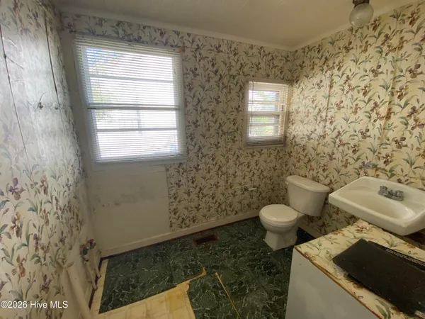 $75,000 | 1007 West Washington Avenue, Kinston, NC 28501