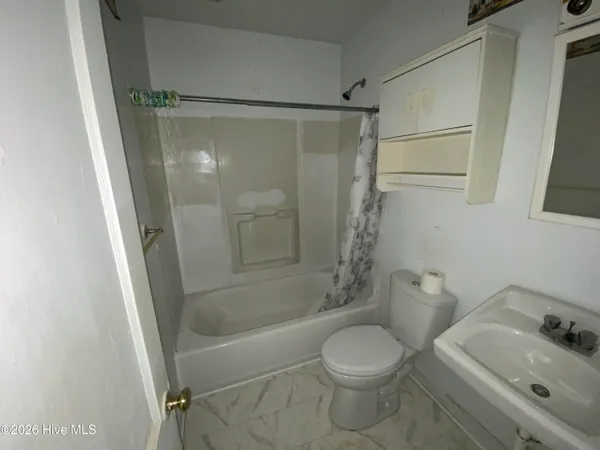 $75,000 | 1007 West Washington Avenue, Kinston, NC 28501