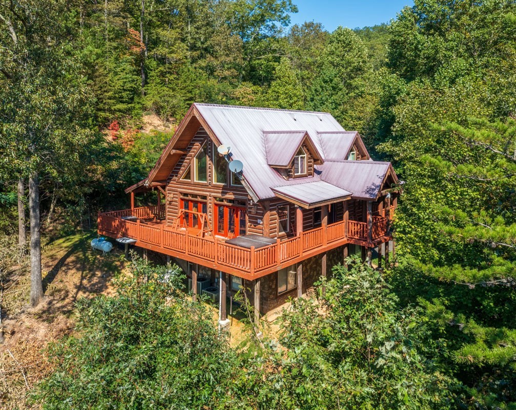 622 Mill Creek Road Pigeon Forge, TN 37863 - Photo 2 of 48 Gallery Image 2