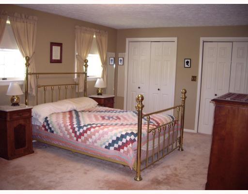3013 Investors Road Washington, PA 15301 - Photo 8 of 16 Master Bedroom.