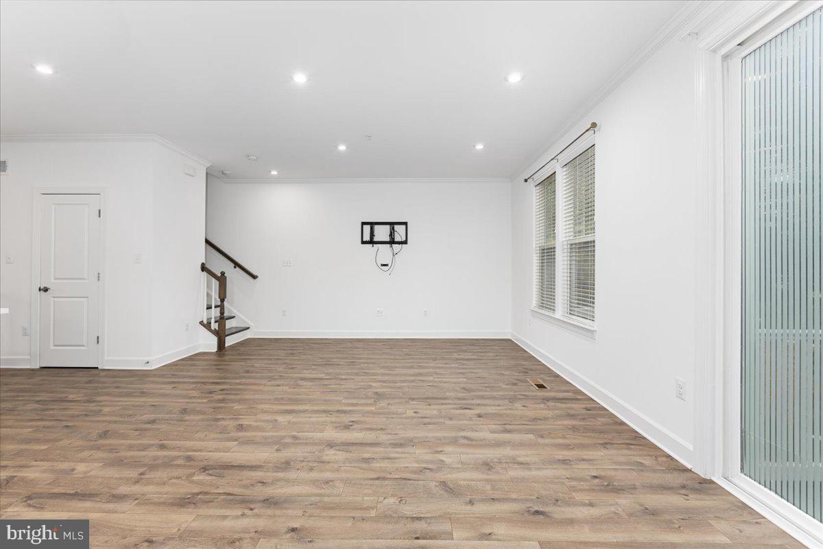 8375 Meadowood Drive Hanover, MD 21076 - Photo 16 of 37