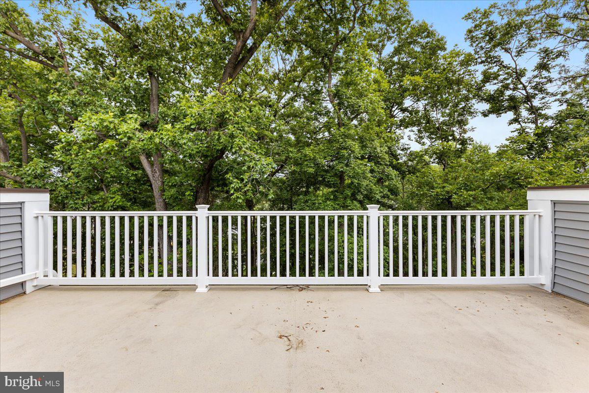 8375 Meadowood Drive Hanover, MD 21076 - Photo 18 of 37