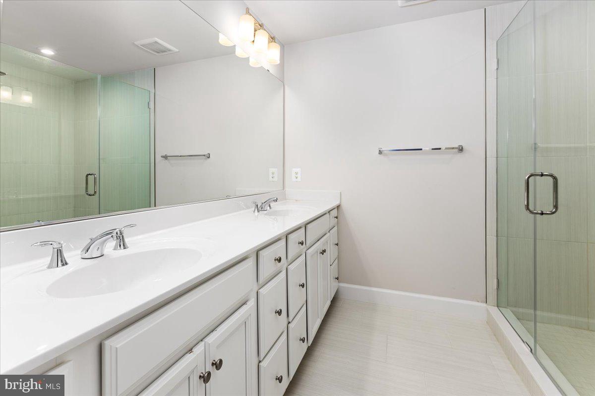 8375 Meadowood Drive Hanover, MD 21076 - Photo 29 of 37