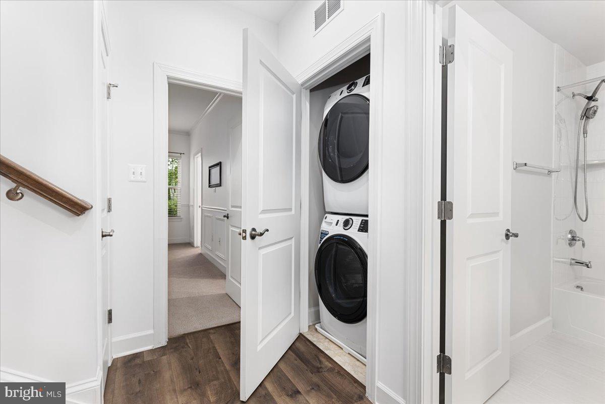 8375 Meadowood Drive Hanover, MD 21076 - Photo 33 of 37