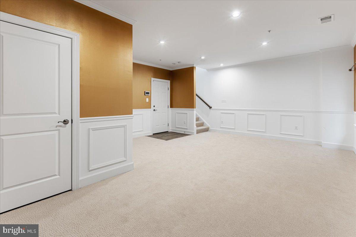 8375 Meadowood Drive Hanover, MD 21076 - Photo 34 of 37